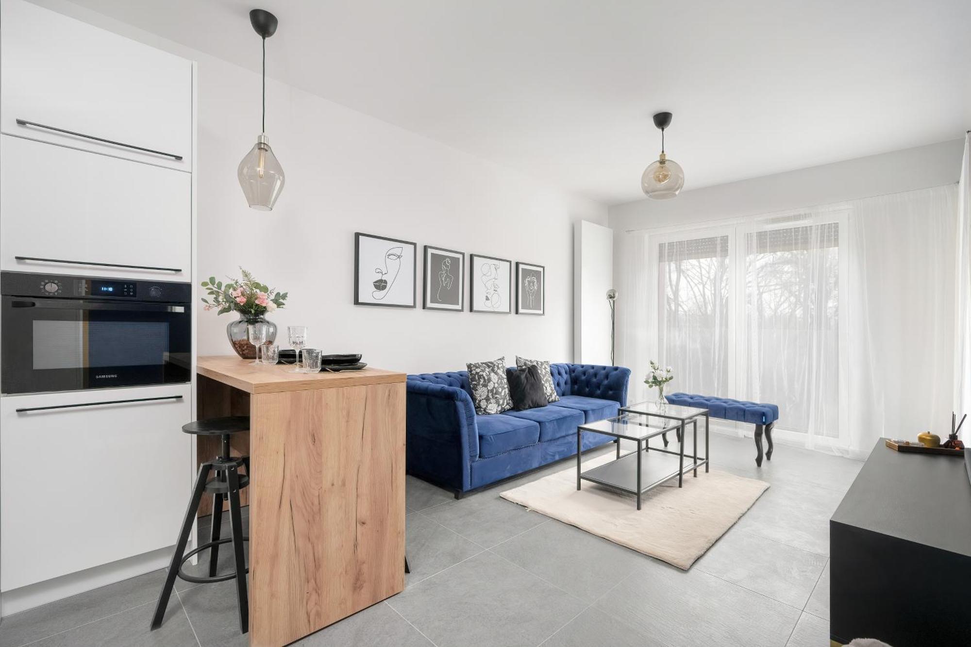 City Center Apartments With Gym & Free Garage Poznan By Noclegi Renters 외부 사진