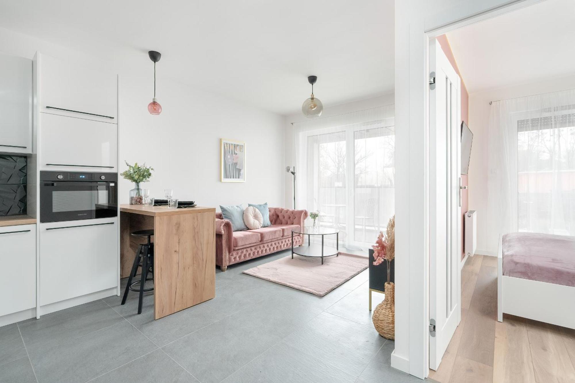 City Center Apartments With Gym & Free Garage Poznan By Noclegi Renters 외부 사진
