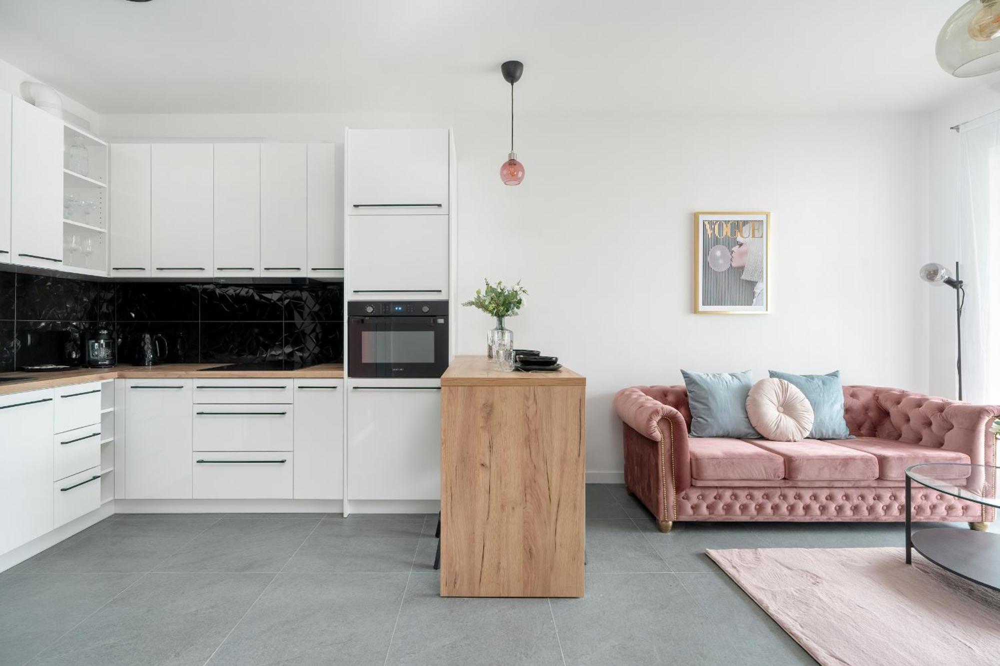 City Center Apartments With Gym & Free Garage Poznan By Noclegi Renters 외부 사진